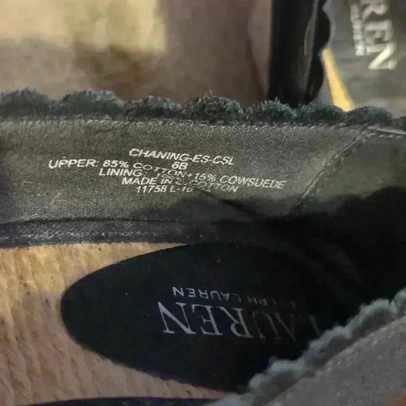 Lauren Ralph Lauren black wedge heels, size 6B, black - Picture 2 of 8